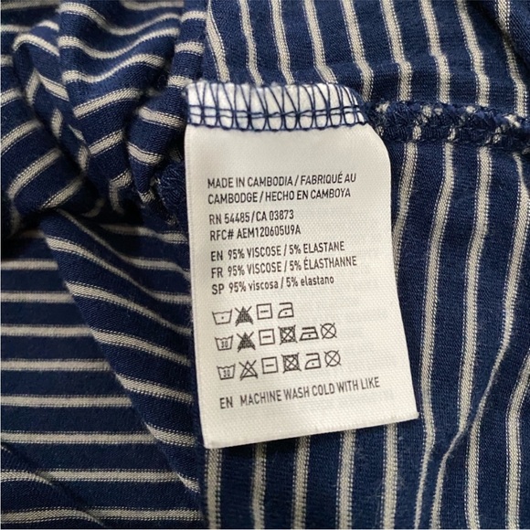 AE Soft & Sexy One-Shoulder Cropped Tank Top Navy Blue Gray medium - Picture 6 of 8